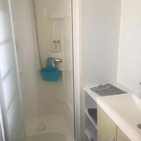 Aldeamento Turístico Mobil Climatise, Bord De