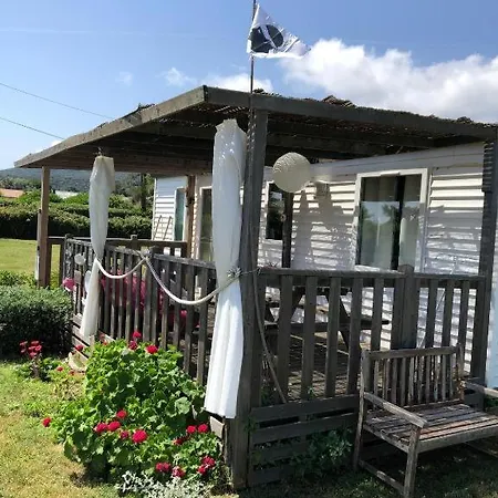 Mobil Climatisé, Bord De * Macinaggio (Corsica)